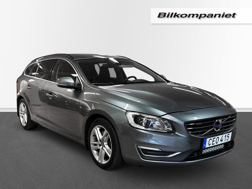 Bild 3 av Volvo V60 D5 AWD Twin Engine Classic Momentum