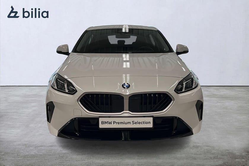 Bild 5 av BMW 120 Aut M-Sport Design | Backkamera | Navi | 18" | Farth.