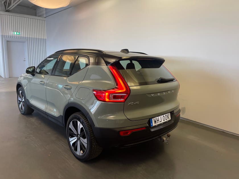 Bild 3 av Volvo XC40 Recharge Plus/ Navigation/ Bakkamera/ Dragkrok/ Värmepump/ 10.000kr Tillbehör/