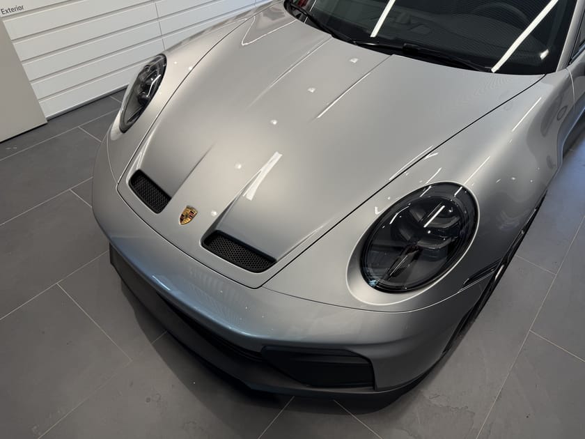 Bild 3 av Porsche 911 GT3 Touring 