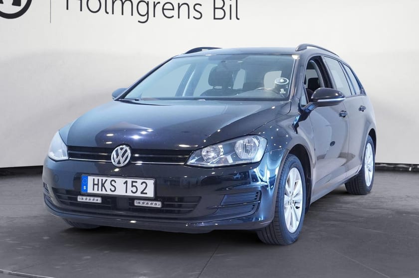 Bild 1 av Volkswagen Golf Sportscombi 1,2 TSI 105hk Dragkrok Backkamera Ledramp