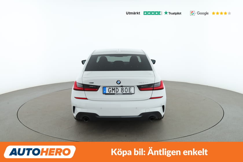 Bild 4 av BMW 330e xDrive Sedan Moms, M-Sport, HUD, ACC, Backkamera