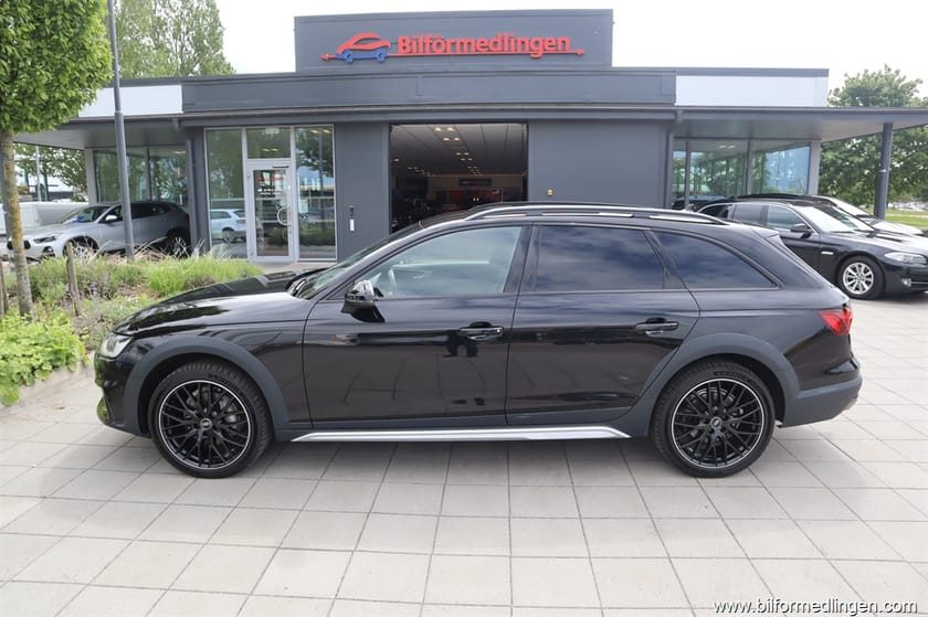 Bild 1 av Audi A4 allroad quattro 40 TDI 204hk Momsbil Black Edition Navi Skinn Drag 1 Ägare