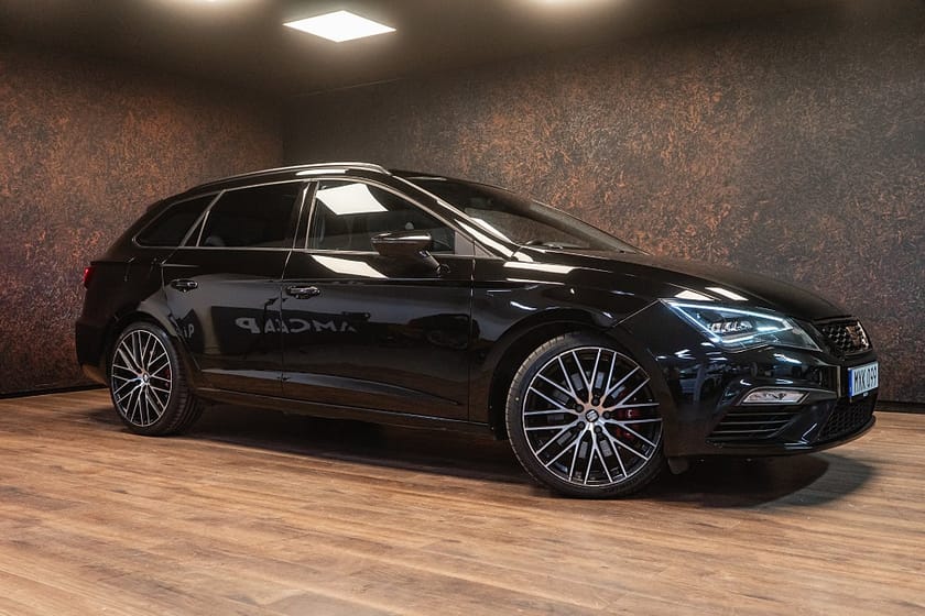 Bild 2 av SEAT León Cupra ST 2.0 TSI 290hk | Panorama | Alcantara | 1739kr/mån