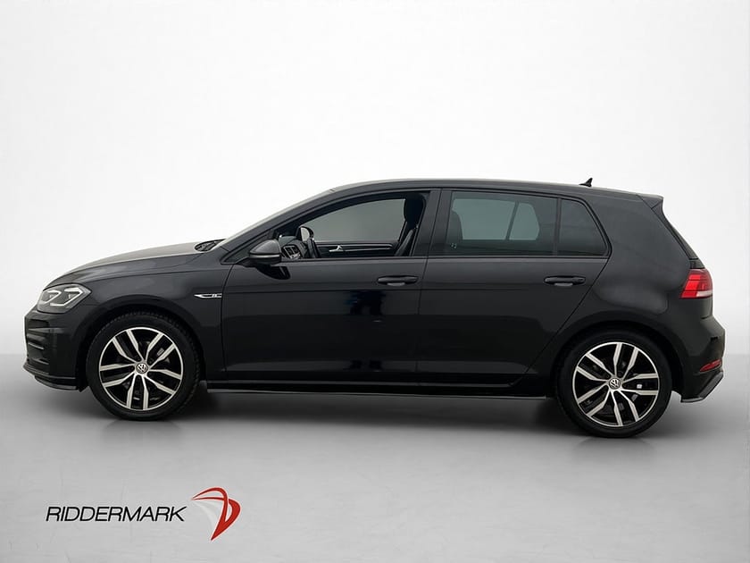 Bild 4 av Volkswagen Golf 1.55 TSI 150hk R-Line B-Kamera Carplay
