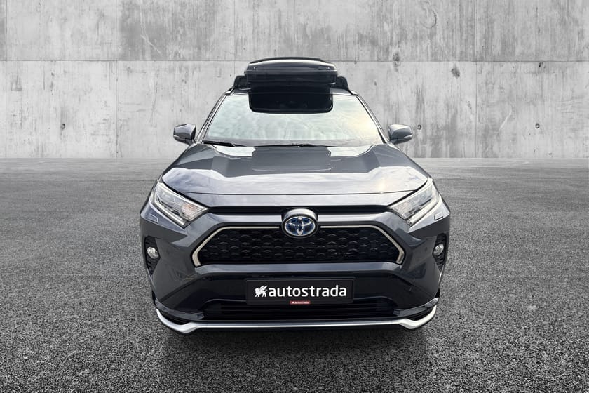Bilde 2 av Toyota RAV4 Plug-in Hybrid Active Tech//75km wltp/Takboks