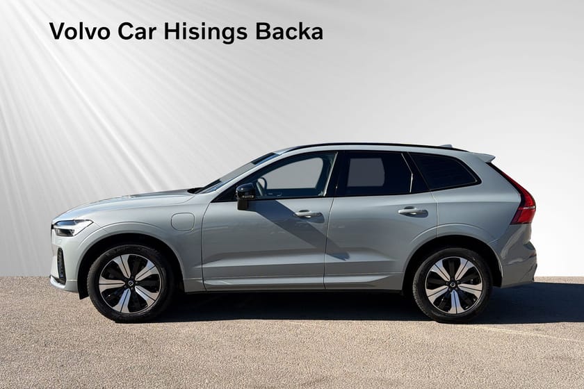 Bild 4 av Volvo XC60 Recharge T6 Plus Dark Edition | Pano
