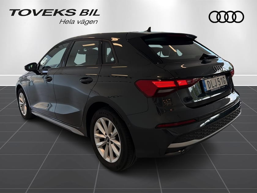 Bild 2 av Audi A3 Sportback 35 TFSI 150HK Värmare/metallic
