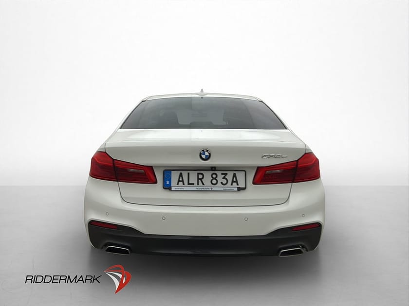Bild 5 av BMW 530e iPerformance Sedan M Sport Cockpit HiFi Kamera Navi Ambient Rattvärme