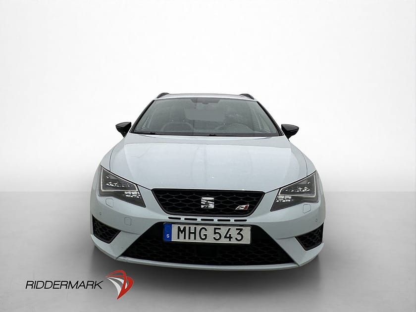 Bild 2 av SEAT León Cupra ST 2.0 TSI 290hk Panorama Seat-Sound Kamera