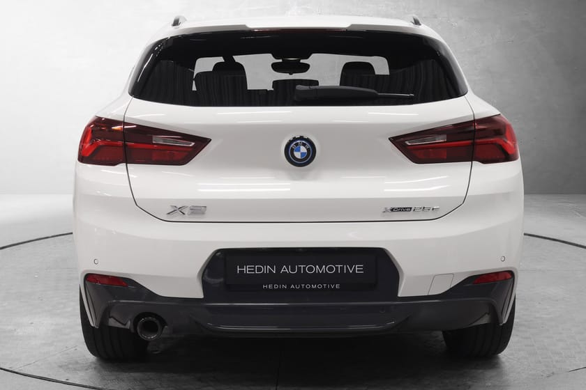 Bilde 3 av BMW X2 xDrive25e 