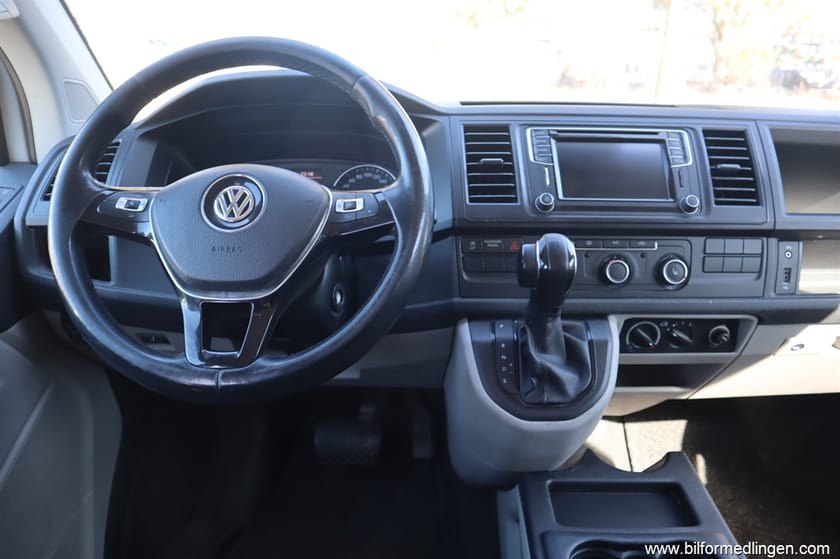 Bild 3 av Volkswagen Transporter Chassi Cab 2.0 TDI BMT T30 140hk Flak 1 ägare