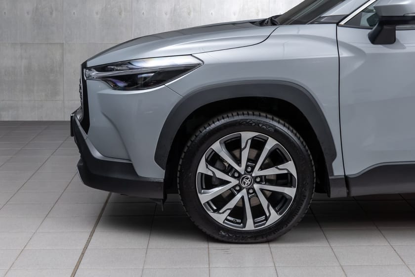 Bilde 2 av Toyota Corolla Cross Hybrid AWD-i 2,0 Executive