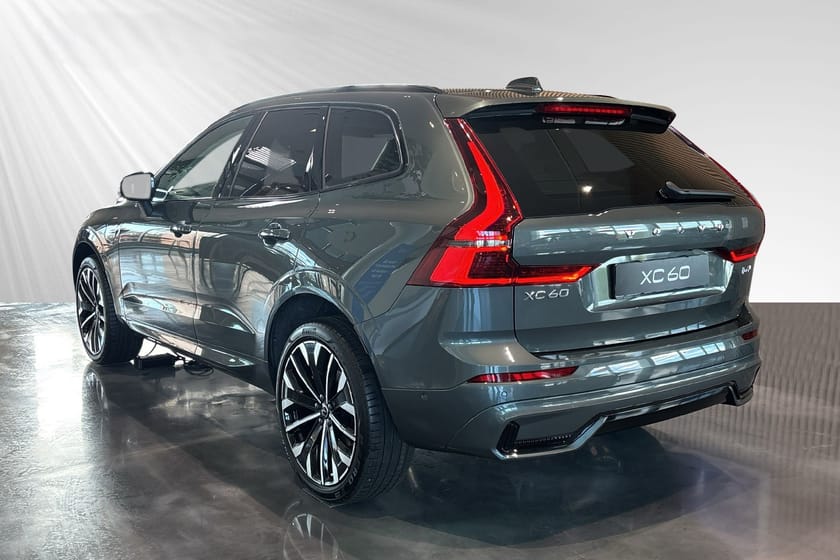 Bild 3 av Volvo XC60 Plus Dark Nordic Edition