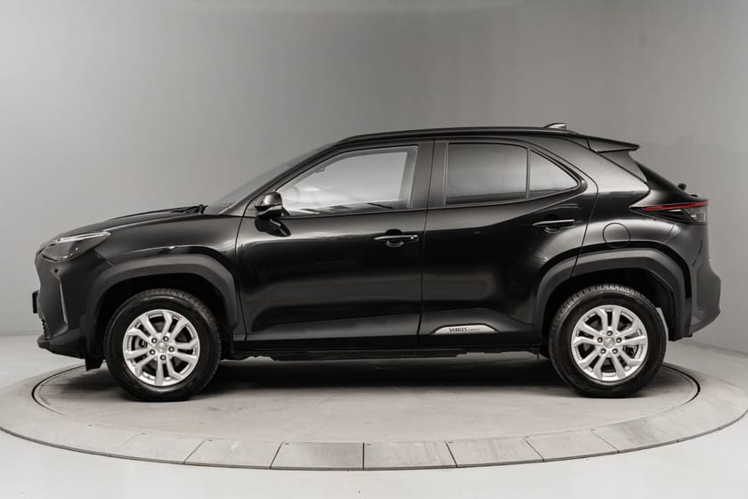 Bilde 2 av Toyota Yaris Cross Hybrid AWD-i 1,5 Active Tech