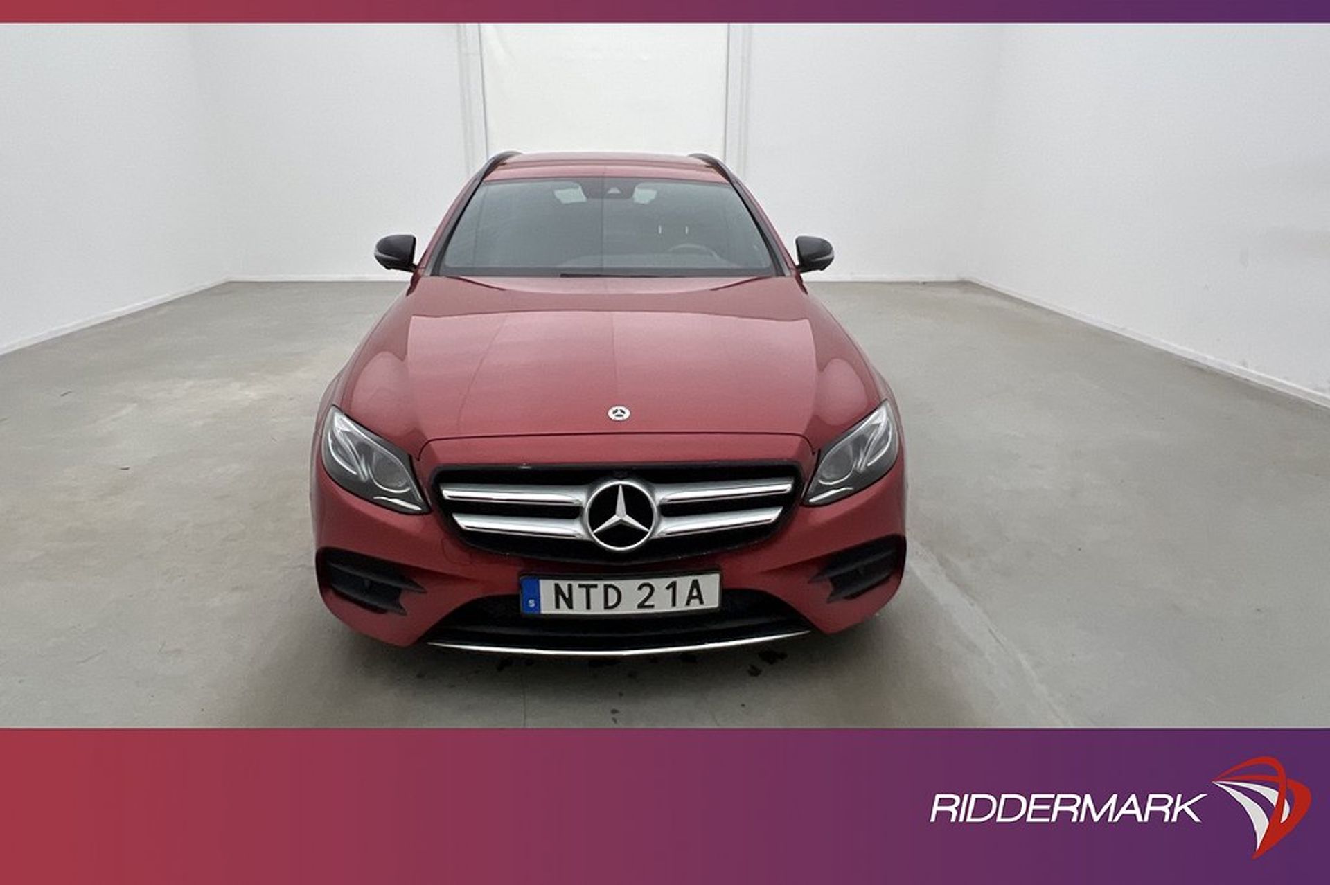 Mercedes-Benz E 300 de T PLUG-IN 2020, bild 2/47