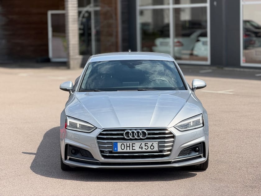 Bild 3 av Audi A5 Coupé 2.0 TDI S Line Navi Cockpit B-Kamera
