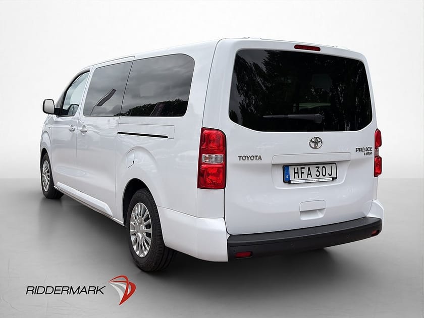 Bild 4 av Toyota Proace Verso Extra Lång 2.0D PDC CarPlay 9-Sits MOMS