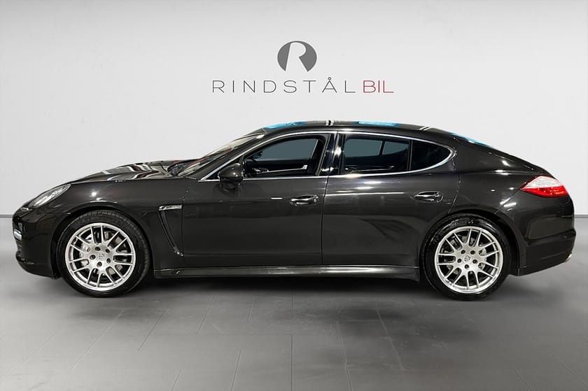 Bild 4 av Porsche Panamera 4S 400 HK PDK NAVI BOSE SKINN BACKKAMERA 14800MIL 20"