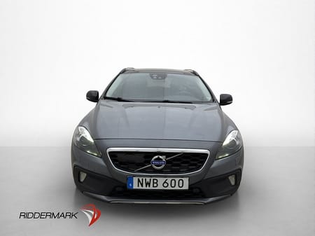 Volvo V40 Cross Country D2 Momentum Pano VOC Värmare Kamera