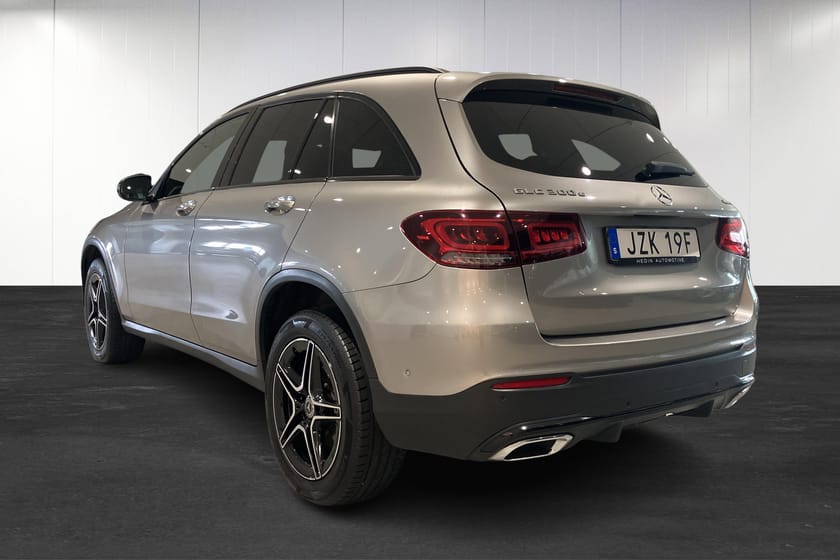 Bild 3 av Mercedes-Benz GLC 300 e 4MATIC 300e AMG Drag Värmare
