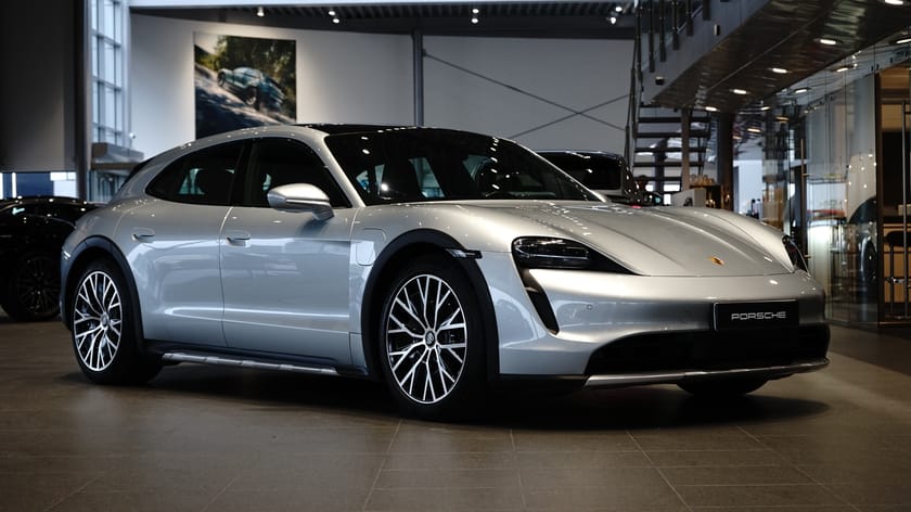 Bild 1 av Porsche Taycan 4 Cross Turismo 