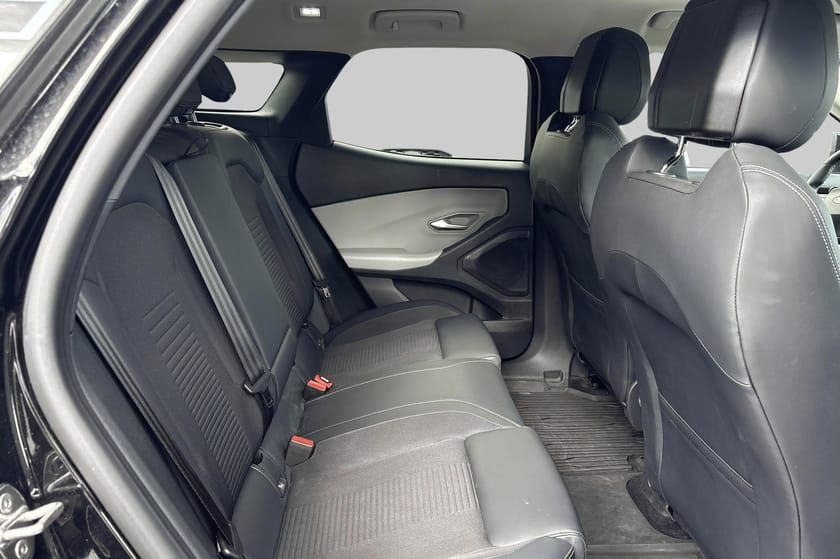 Bild 5 av Ford Explorer EV Extended Range AWD 79 kWh AGR Kamera