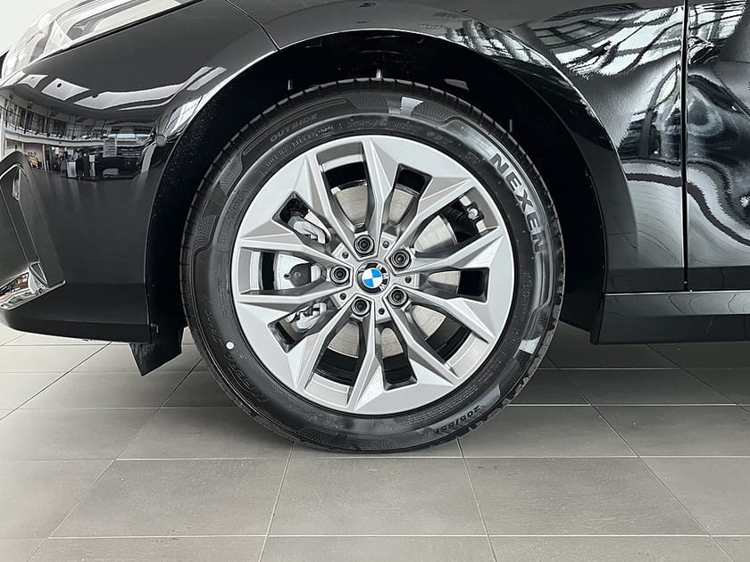 Bild 4 av BMW 120 Automat Driving Assist Backkamera Park Assist