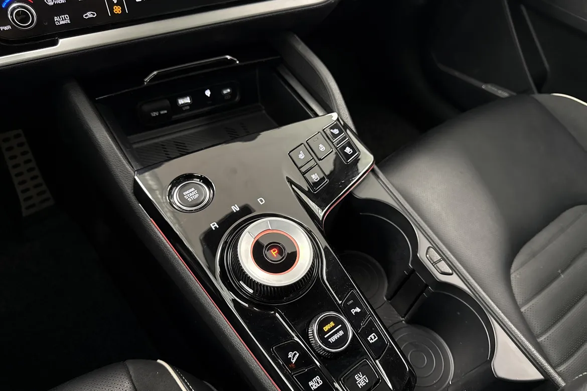 picture of a car