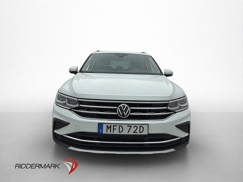 Bild 2 av Volkswagen Tiguan eHybrid 245hk Elegance Cockpit Kamera Drag