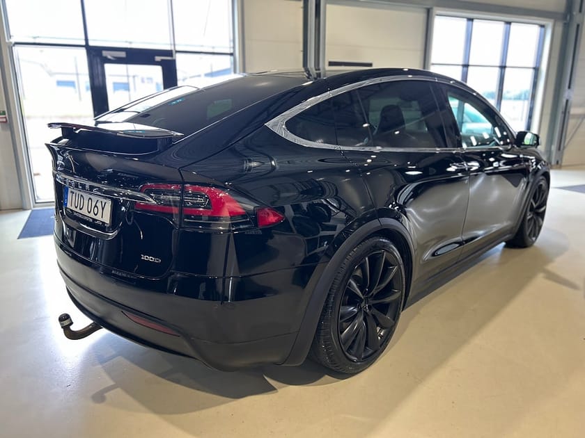 Bild 3 av Tesla Model X 100D 423hk / Dragkrok
