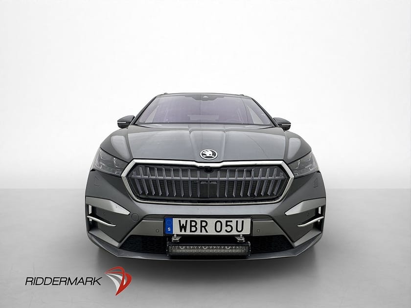 Bild 3 av Škoda Enyaq 85x Skoda AWD L&K MOMS Crystal  Skinn HUD 360° Drag