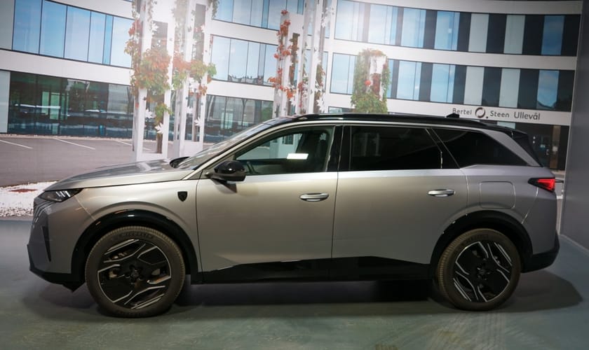 Bilde 2 av Peugeot E-5008 GT-Line / Godt utstyrt !