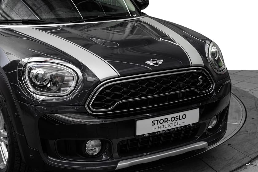 Bilde 2 av MINI Countryman Cooper SE ALL4 224hk AWD/Plug in hybrid/EL.bakluke/Navi