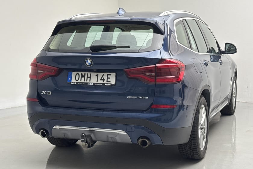 Bild 3 av BMW X3 xDrive30e 292hk Luxury Line Panorama 360° Drag