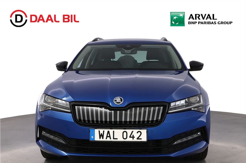 Bild 2 av Škoda Superb iV Kombi 1.4 TSI 218HK STYLE BUSINESS PRIVAT/FÖRETAGSLEASING