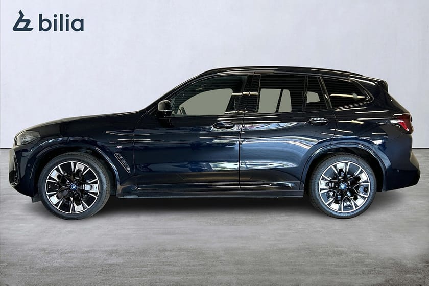 Bild 4 av BMW iX3 /M Sport/HUD/Pano/Drag/H&K