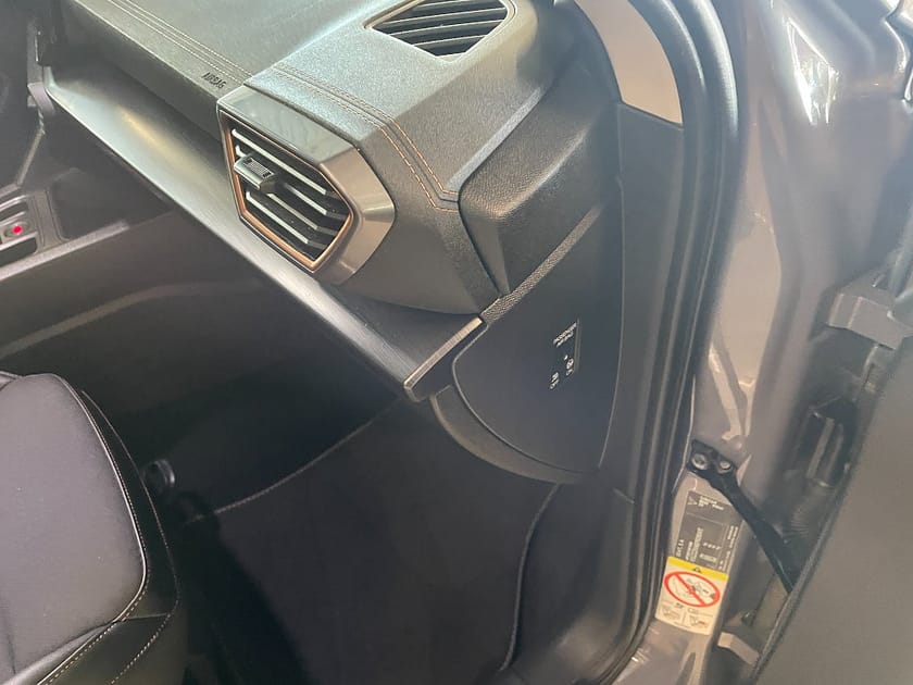 Bild 4 av CUPRA Formentor e-Hybrid 204HK ENDAST 1.989 mil