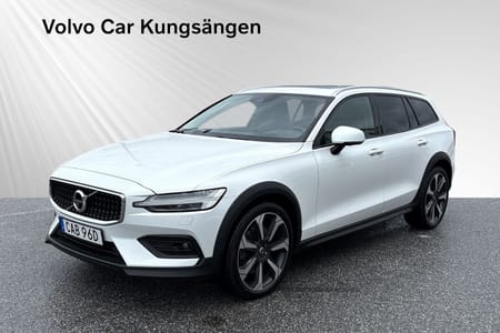 Volvo V60 Cross Country B4 AWD Diesel Adv Edt DRAG/PANO/360/HARMAN