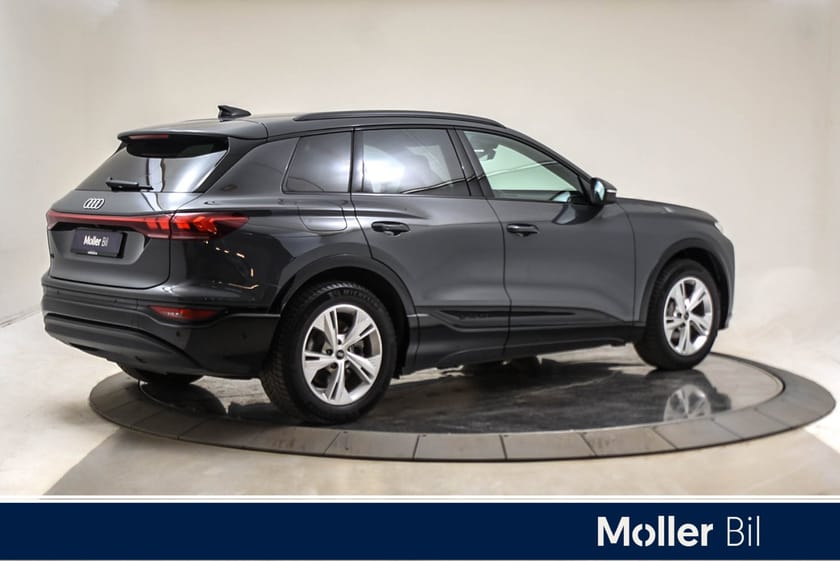 Bilde 2 av Audi Q6 e-tron quattro tech pro