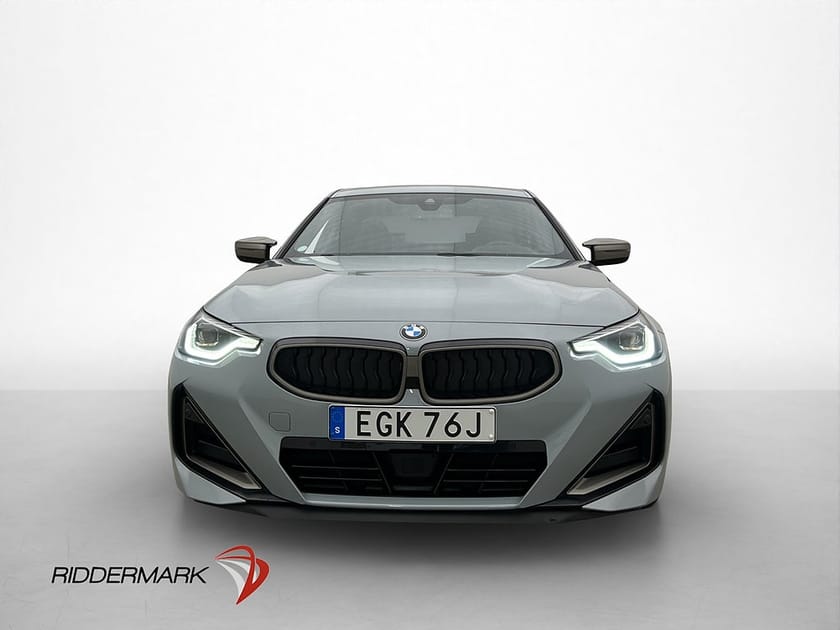 Bild 2 av BMW M240i xDrive Coupé 374hk M Sport Cockpit HUD Kamera Skinn H/K