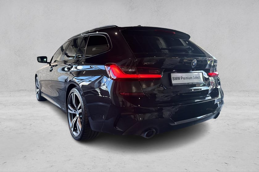 Bilde 3 av BMW 330e xDrive Touring 330exT M.SPORT-LASER-KROK-SKINN-KEYLESS-HIFI-H.UP-