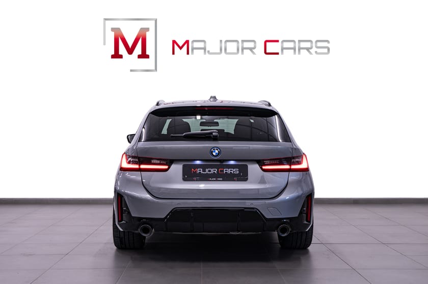 Bild 5 av BMW 330e xDrive Touring M Sport Pano H/K Skyscraper Ambient Drag 292hk
