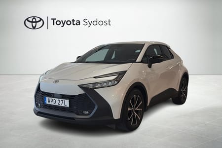 Toyota C-HR Hybrid Style Nyservad