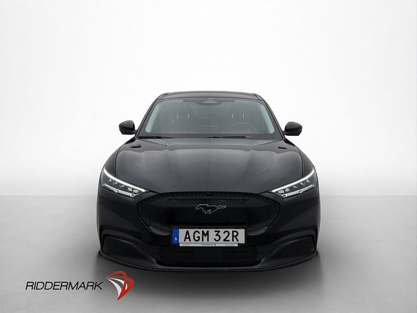 Bild 3 av Ford Mustang Mach-E Standard Range RWD B&O 360° Värm Skinn