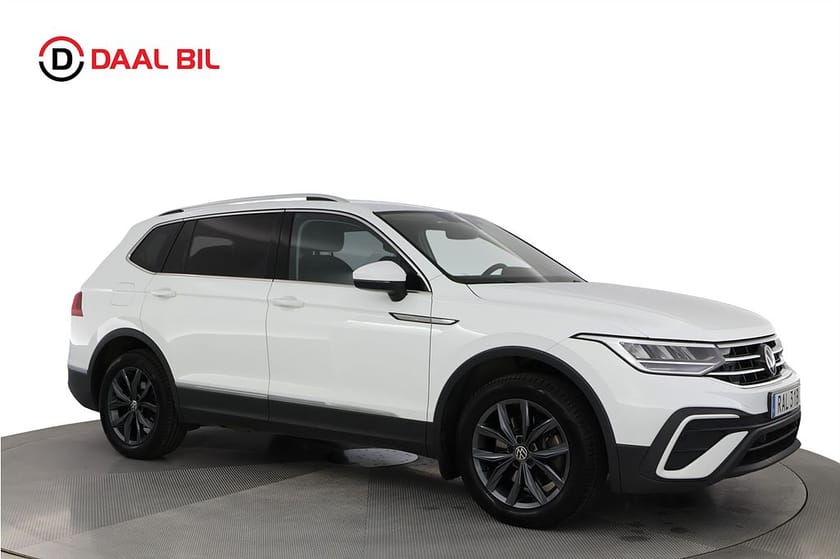 Bild 4 av Volkswagen Tiguan Allspace 7-sätes 4M 2.0 TSI 190HK 7-SITS P-VÄRM DRAG B-KAM ACC NFC 3-ZON
