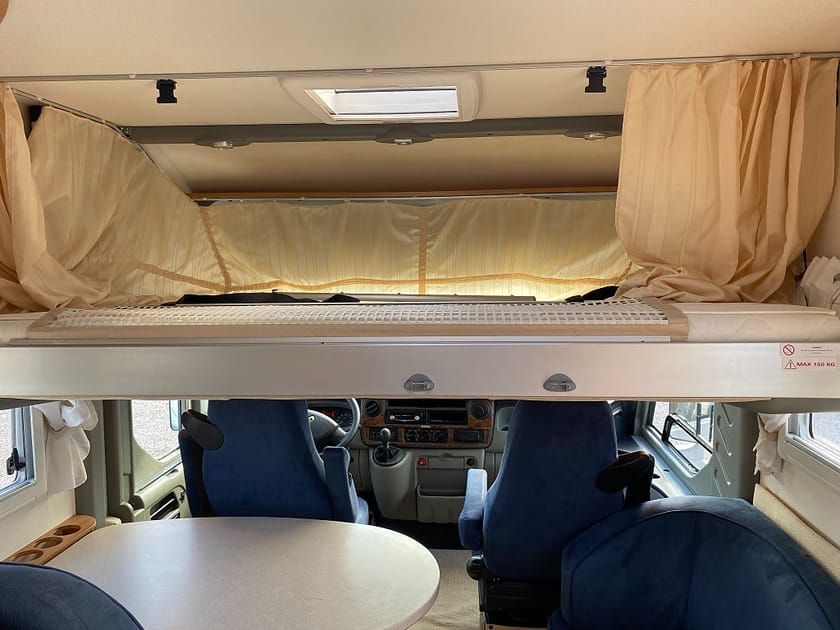 Bild 5 av Adria Mobil Campervan Renault Vision 677 SP