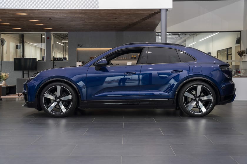 Bilde 2 av Porsche Macan 4 SportDesign,22", Bose®,HUD,360,18-veis+++