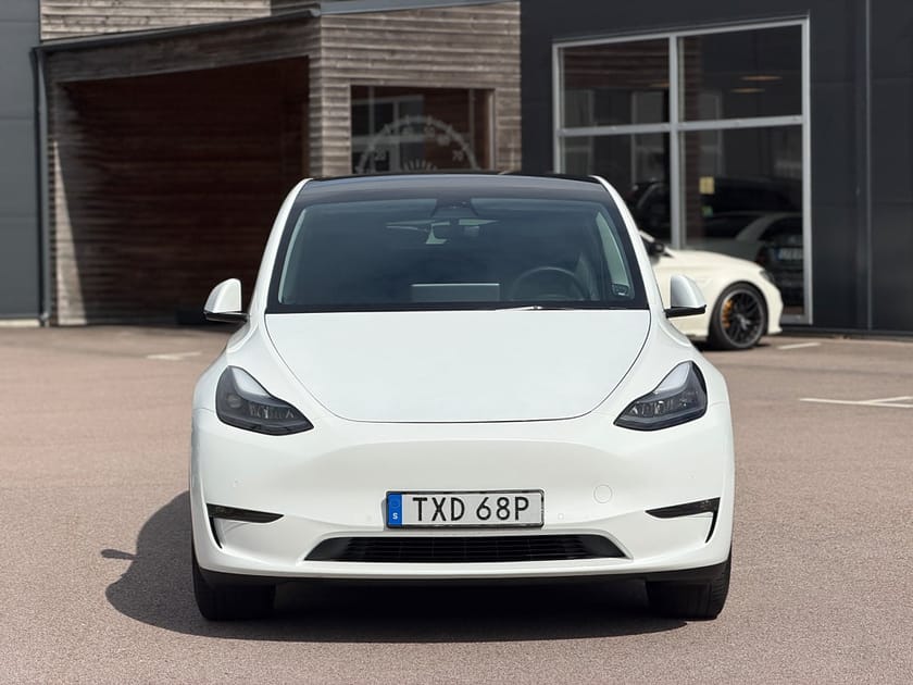 Bild 3 av Tesla Model Y Long Range AWD 514hk *Leasbar*