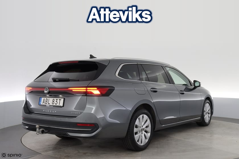 Bild 3 av Volkswagen Passat Variant eHybrid 272hk Business Drag Värm Kamera Nav